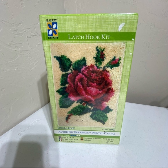 Euro Craft Latch Hook Single Rose Floral Rug Kit 15 X 20” 19001 Sealed N… - Picture 1 of 7